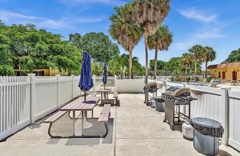 906 Sw 9th Street Circle Boca Raton FL 33486