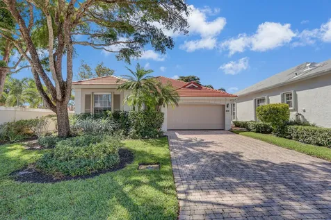 8241 Heritage Club Drive West Palm Beach FL 33412