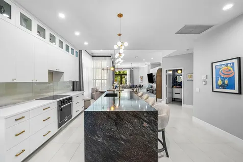 2413 Nw 64th Street Boca Raton FL 33496