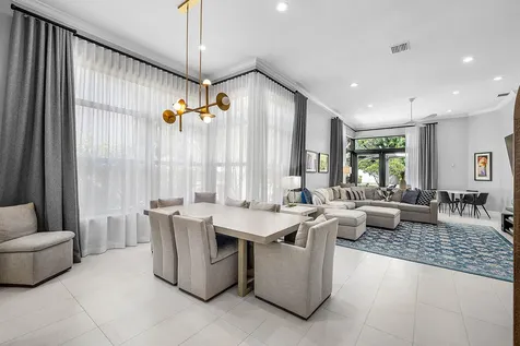 2413 Nw 64th Street Boca Raton FL 33496