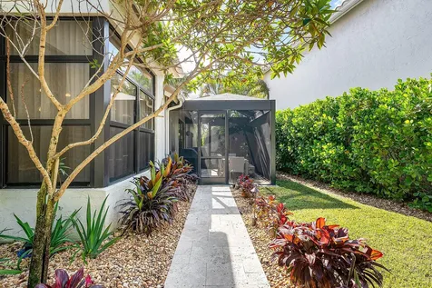 2413 Nw 64th Street Boca Raton FL 33496