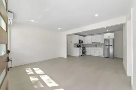 5221 Sw 28th Avenue Dania Beach FL 33312