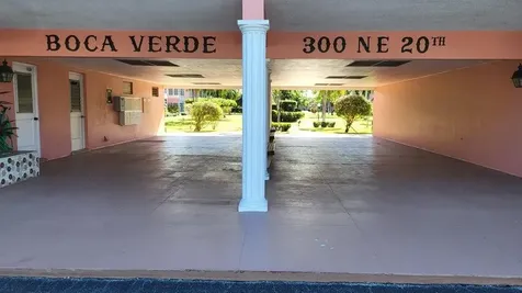 300 Ne 20th Street Boca Raton FL 33431