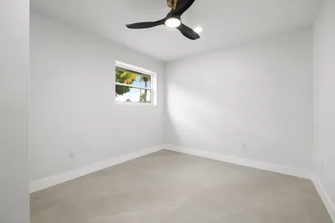 7718 San Mateo Drive Boca Raton FL 33433