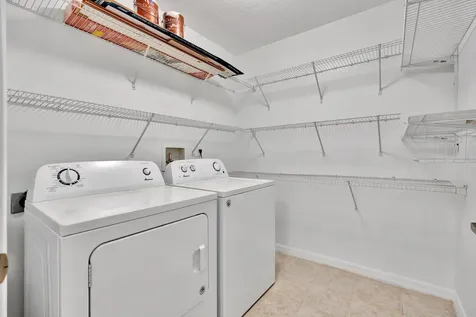 1561 Se Pomeroy Street Stuart FL 34997