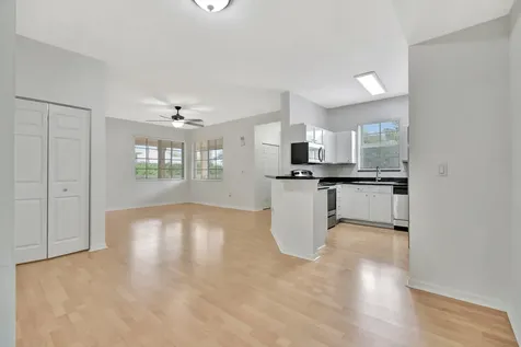 1561 Se Pomeroy Street Stuart FL 34997