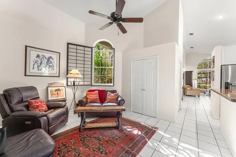 6861 Briarlake Circle Palm Beach Gardens FL 33418
