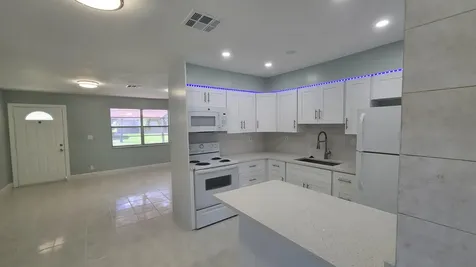 2802 Crown Court Delray Beach FL 33445