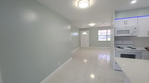 2802 Crown Court Delray Beach FL 33445