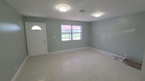 2802 Crown Court Delray Beach FL 33445