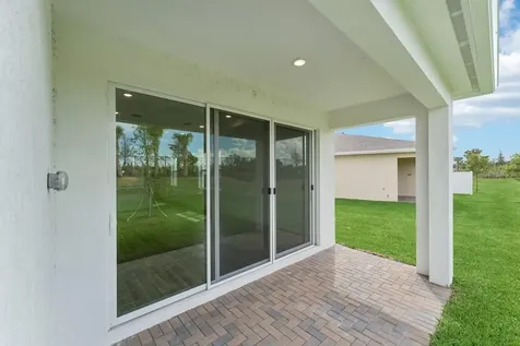 6196 Nw Tuckaway Avenue Port Saint Lucie FL 34987