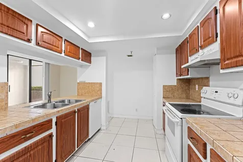 955 Egret Circle Delray Beach FL 33444