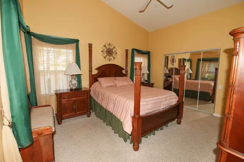 324 Nw Breezy Point Loop Port Saint Lucie FL 34986