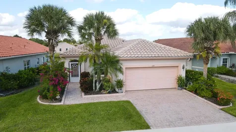 324 Nw Breezy Point Loop Port Saint Lucie FL 34986