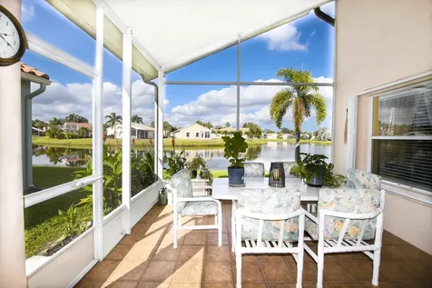 324 Nw Breezy Point Loop Port Saint Lucie FL 34986