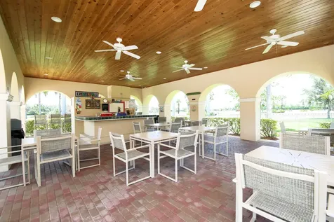 324 Nw Breezy Point Loop Port Saint Lucie FL 34986