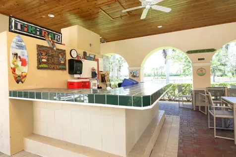 324 Nw Breezy Point Loop Port Saint Lucie FL 34986