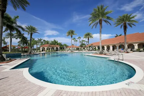 324 Nw Breezy Point Loop Port Saint Lucie FL 34986