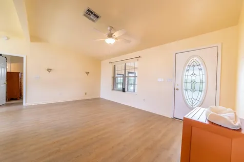 1185 Rosebud Avenue Okeechobee FL 34974
