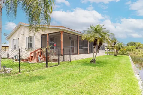 1185 Rosebud Avenue Okeechobee FL 34974