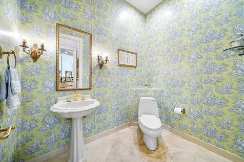 17834 Deauville Lane Boca Raton FL 33496