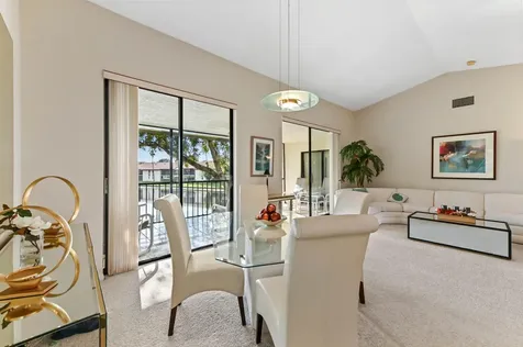 10247 N Circle Lake Drive Boynton Beach FL 33437