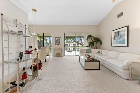 10247 N Circle Lake Drive Boynton Beach FL 33437