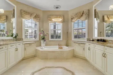 9328 Scarborough Court Port Saint Lucie FL 34986
