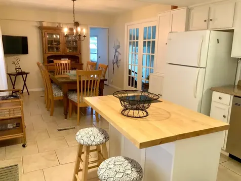 507 Alamanda Lane Deerfield Beach FL 33442