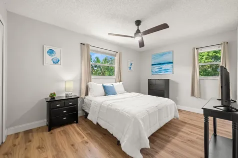 762 SE River Lane Port Saint Lucie FL 34983