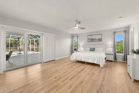 762 SE River Lane Port Saint Lucie FL 34983