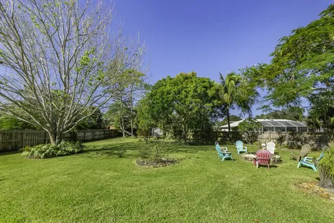 762 SE River Lane Port Saint Lucie FL 34983