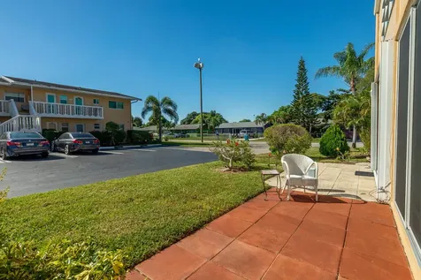 2164 Ne 1st Way Boynton Beach FL 33435