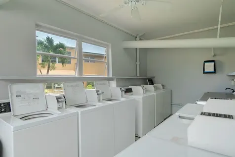 2164 Ne 1st Way Boynton Beach FL 33435