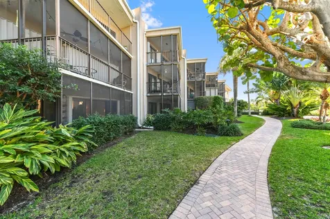 3605 S Ocean Boulevard South Palm Beach FL 33480