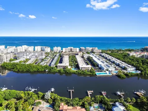 3605 S Ocean Boulevard South Palm Beach FL 33480