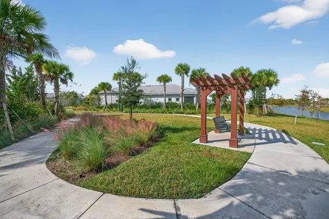 10405 Northbrook Circle Palm Beach Gardens FL 33412
