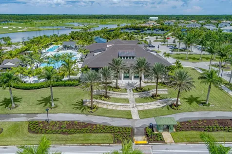 10405 Northbrook Circle Palm Beach Gardens FL 33412