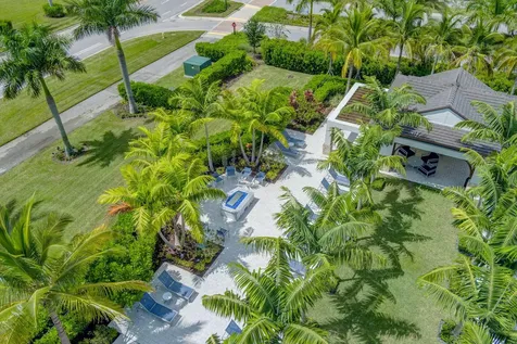 10405 Northbrook Circle Palm Beach Gardens FL 33412
