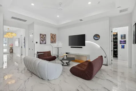 10405 Northbrook Circle Palm Beach Gardens FL 33412