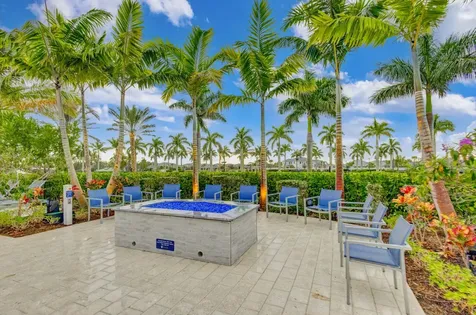 10405 Northbrook Circle Palm Beach Gardens FL 33412