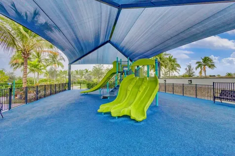 10405 Northbrook Circle Palm Beach Gardens FL 33412