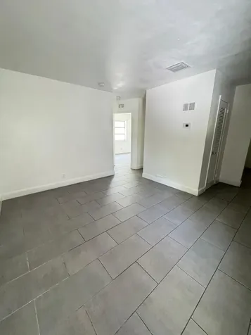 914 3rd Street West Palm Beach FL 33401