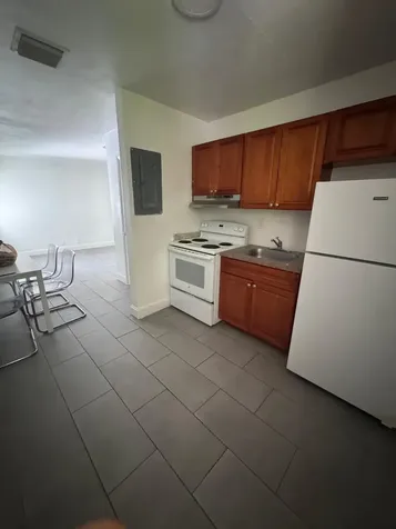 914 3rd Street West Palm Beach FL 33401