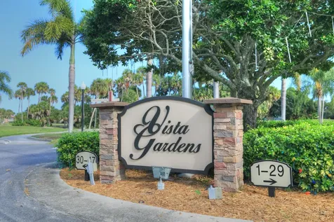 6 Vista Gardens Trail Vero Beach FL 32962