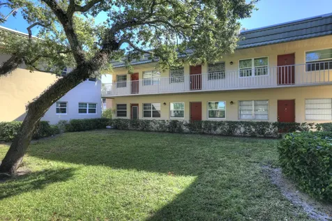 6 Vista Gardens Trail Vero Beach FL 32962