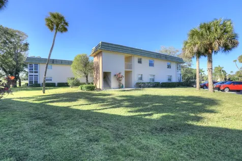 6 Vista Gardens Trail Vero Beach FL 32962
