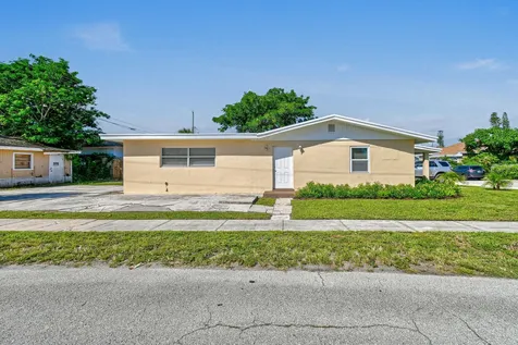 1301 W 25th Street Riviera Beach FL 33404