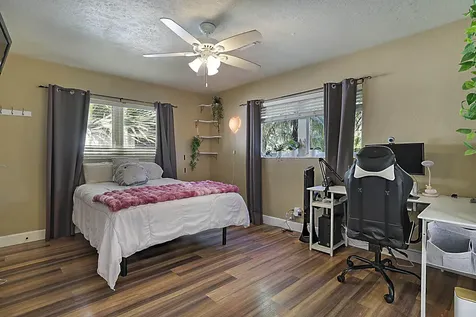 801 Nw 4th Avenue Boca Raton FL 33432