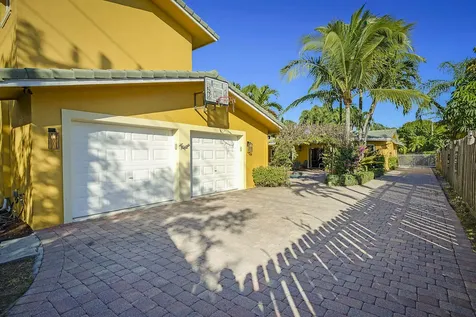 801 Nw 4th Avenue Boca Raton FL 33432